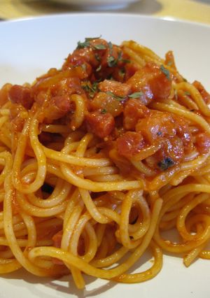 スパゲッティ・アッラマトリチャーナ-レシピのメイン写真