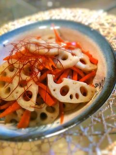 煮汁再利用1✩春人参とレンコンのさっと煮-レシピのメイン写真
