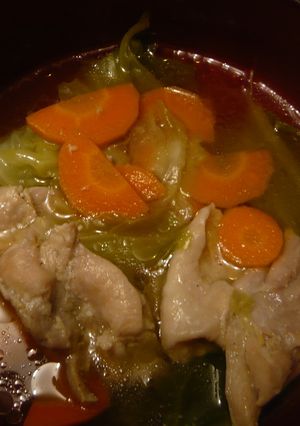 鶏モモ肉とキャベツとにんじんの鍋-レシピのメイン写真