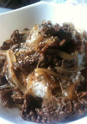 新玉ねぎのバルサミコ牛丼-レシピのメイン写真