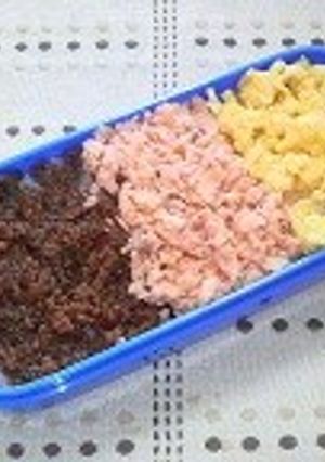 鶏そぼろの三色弁当-レシピのメイン写真