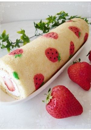 ＊いちご模様のロールケーキ＊-レシピのメイン写真
