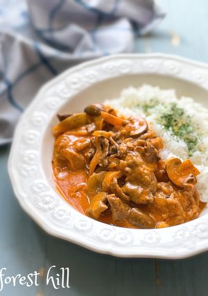 ビーフストロガノフ(トマトクリーム風味)-レシピのメイン写真