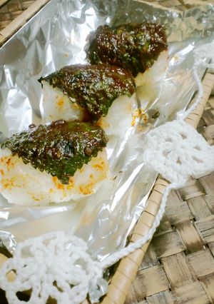 えごまの葉の味噌漬け~焼きおにぎり-レシピのメイン写真