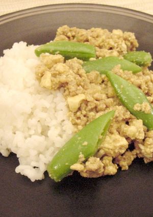 豆腐とスナップえんどうのドライカレー-レシピのメイン写真