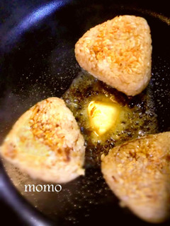 こんがりじゅわっ♡な焼きおにぎり-レシピのメイン写真