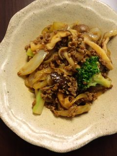 ブロッコリーと挽き肉のオイスター炒め-レシピのメイン写真