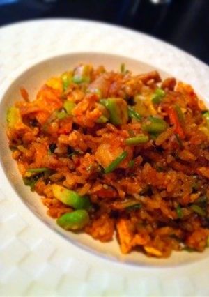 コチュジャンとアボカドチャーハン-レシピのメイン写真