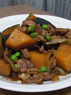 豚バラ肉とかぼちゃの炒め煮☆バター風味☆-レシピのメイン写真