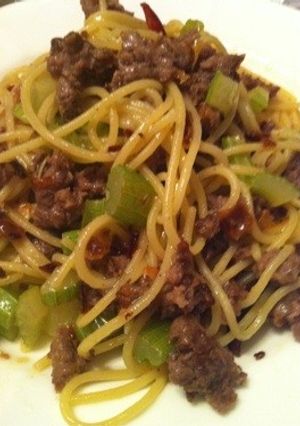 セロリと挽肉の時短パスタ-レシピのメイン写真