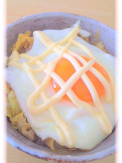 ランチに♪簡単ヘルシー「キャベ玉丼」-レシピのメイン写真