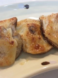 簡単!しいたけのダシ☆マヨ焼き!!-レシピのメイン写真