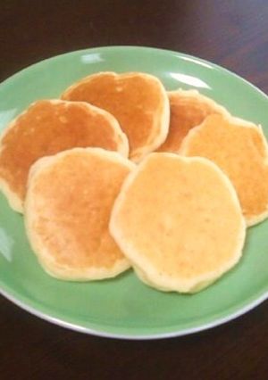離乳食☆米粉で濃厚りんごパンケーキ-レシピのメイン写真