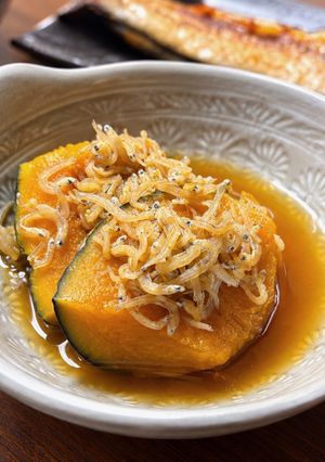 煮汁も美味しい♪かぼちゃとちりめんじゃこの煮物-レシピのメイン写真