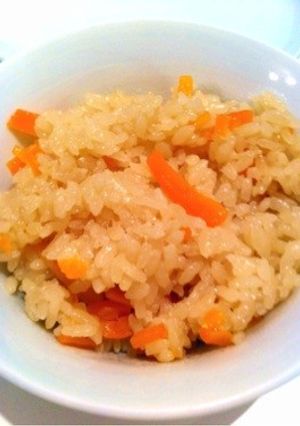 簡単にんじんご飯-レシピのメイン写真