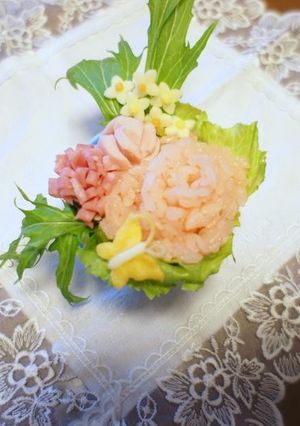 バラのおにぎり-レシピのメイン写真