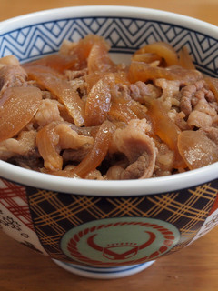 簡単でもおいしい、吉野家風牛丼-レシピのメイン写真
