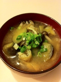 ゴロゴロ茄子の味噌汁-レシピのメイン写真