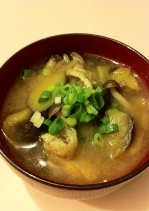 ゴロゴロ茄子の味噌汁-レシピのメイン写真