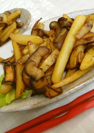 椎茸とじゃがいものバターしょうゆ炒め-レシピのメイン写真
