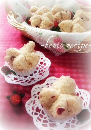 花咲く❀いちご蒸しパン-レシピのメイン写真