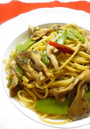 舞茸ときぬさやの和風醤油スパゲティ-レシピのメイン写真
