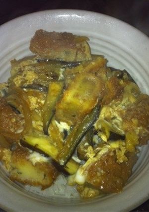 カツ丼ならぬコロッケ丼-レシピのメイン写真