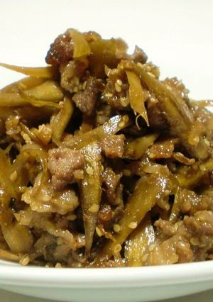お財布に優しい♪豚肉とゴボウのしぐれ煮-レシピのメイン写真