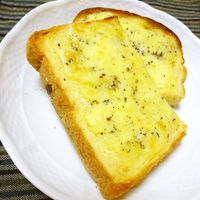 基本からアレンジまで！思わずつくりたくなる「サクサクトースト