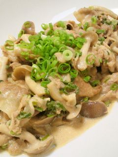 ネギだくで♪豚肉としめじのマヨポン-レシピのメイン写真