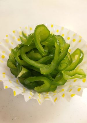 お弁当隙間おかず・ピーマンの塩もみ-レシピのメイン写真
