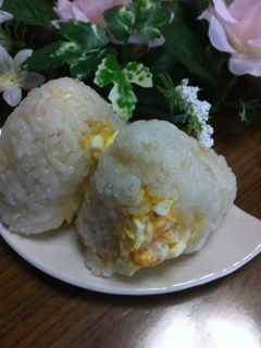 たまマヨおにぎり♡-レシピのメイン写真