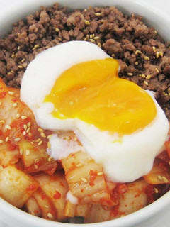【そぼろとキムチの『2色丼』】の作り方-レシピのメイン写真