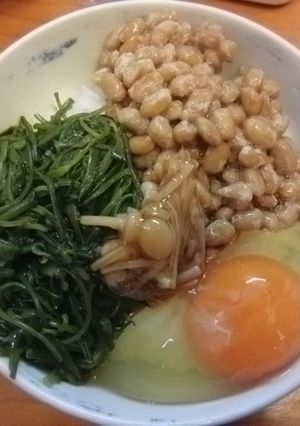 ネバネバ♡納豆めかぶ卵なめたけ丼-レシピのメイン写真