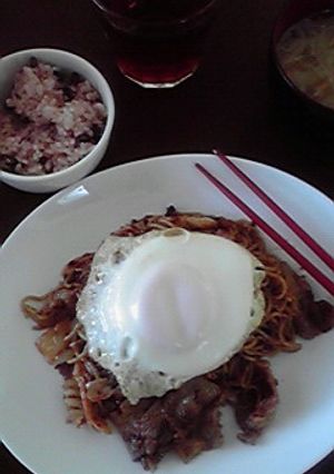 ランチに簡単♪キムチ焼きそば-レシピのメイン写真