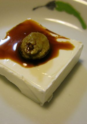 クリームチーズの刺し身（わさび醤油）-レシピのメイン写真