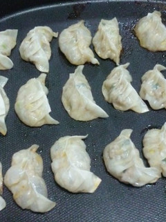 春雨入り☆我が家の餃子-レシピのメイン写真