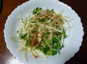 混ぜるだけ簡単☆貝割れとチーズでもう一品-レシピのメイン写真
