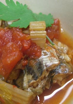 圧力鍋で★小あじとセロリの簡単トマト煮-レシピのメイン写真