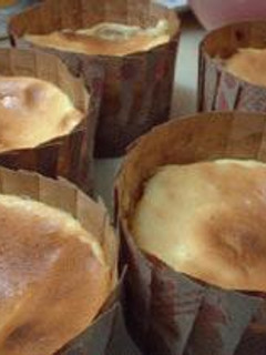 ミキサーまかせのカップチーズケーキ-レシピのメイン写真