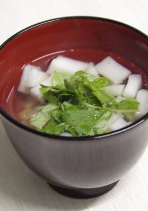 ハンペンふんわり!三つ葉のお吸い物-レシピのメイン写真