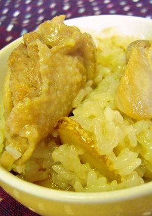 台湾料理-黒ごま油鶏肉の炊き込みご飯-レシピのメイン写真