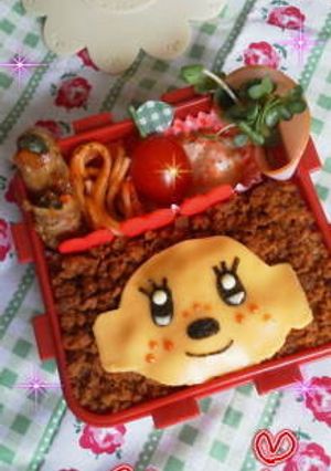 そぼろご飯deモンチッチ＊簡単キャラ弁-レシピのメイン写真