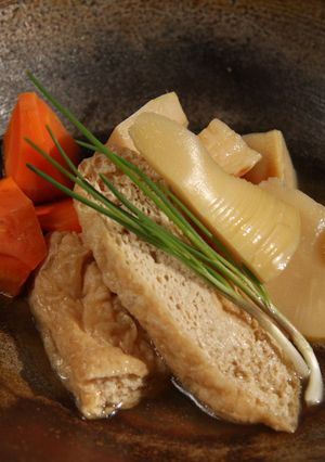 豆撰栃尾の油揚げとたけのこの煮物-レシピのメイン写真