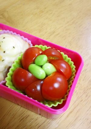 お弁当に ☆トマトのお花☆-レシピのメイン写真