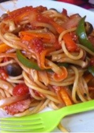 トマト缶でナポリタン-レシピのメイン写真
