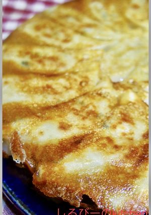 特売の生餃子を羽付きで簡単に焼く方法！-レシピのメイン写真