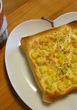 鮭フレ✿マヨ✿コーン✿トースト-レシピのメイン写真