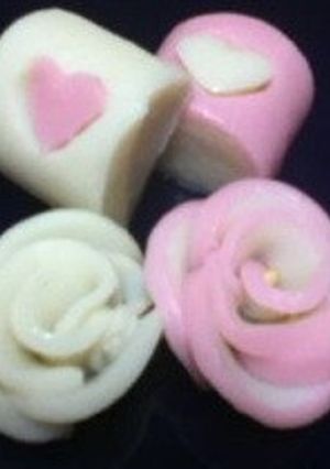 かまぼこで型抜き弁当おかず！薔薇とハート-レシピのメイン写真
