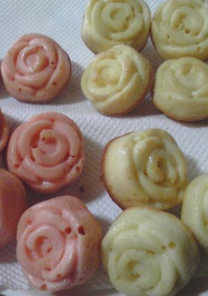 ♪薔薇のシリコン型でプチマドレーヌ♪-レシピのメイン写真